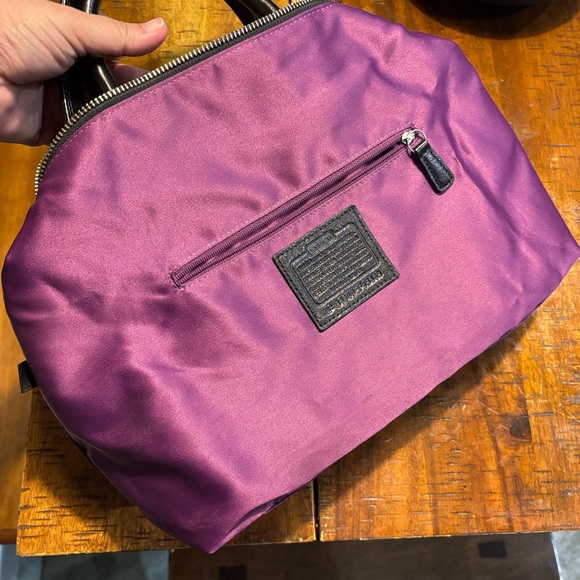 Coach - Picture 6 of 11